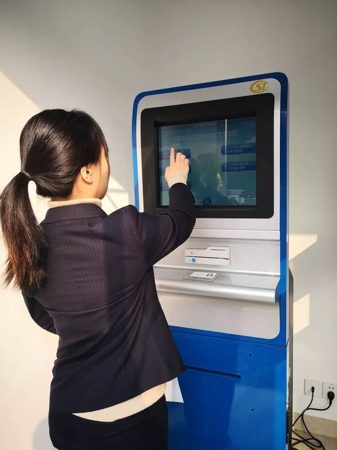 蚌埠24小时套医保卡回收(24小时套医保卡回收什么意思)